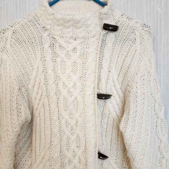 Icelandic Design Cream Cableknit sweater M - Picture 1 of 3